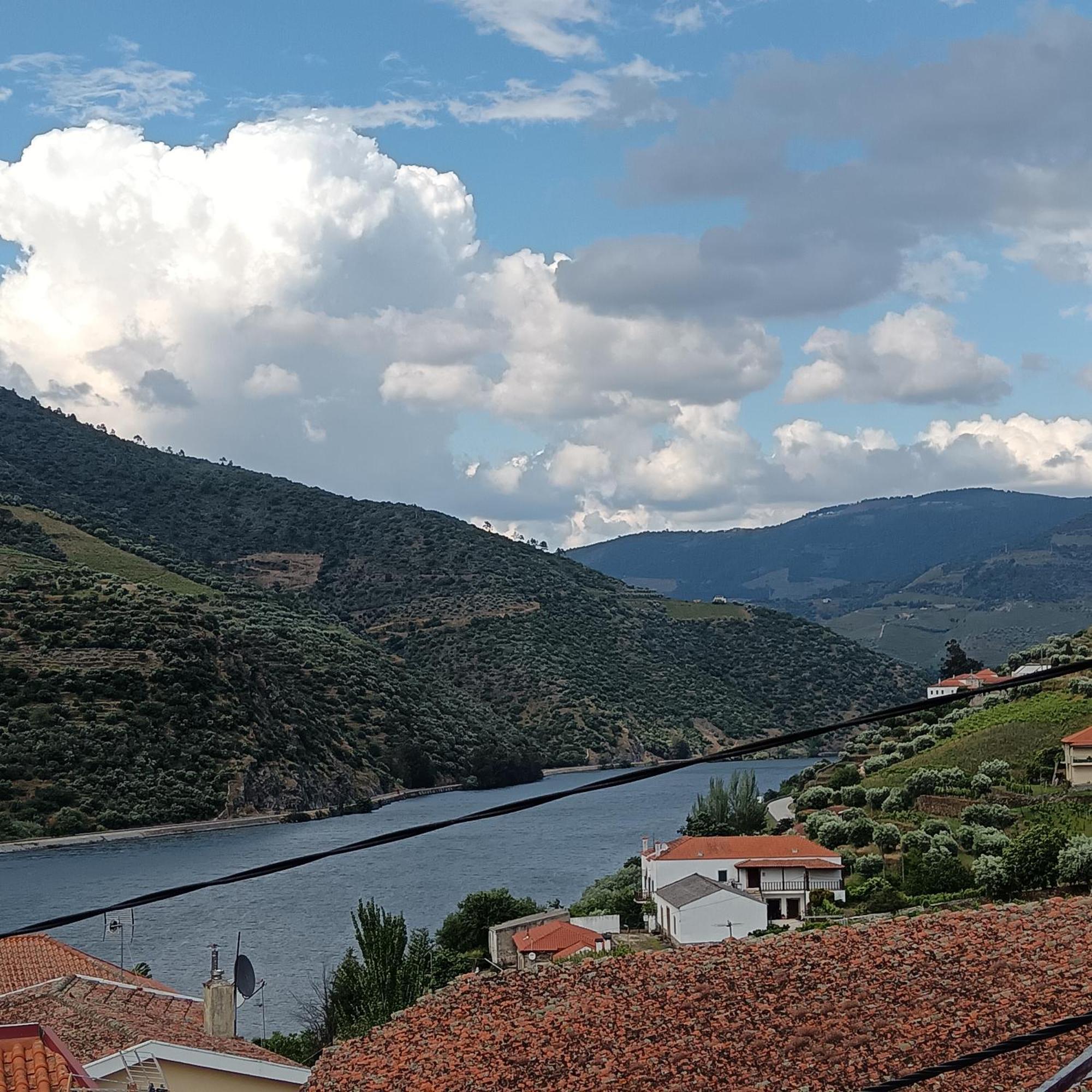 Casa Fonte Do Meio Hébergement de vacances Folgosa (Armamar)